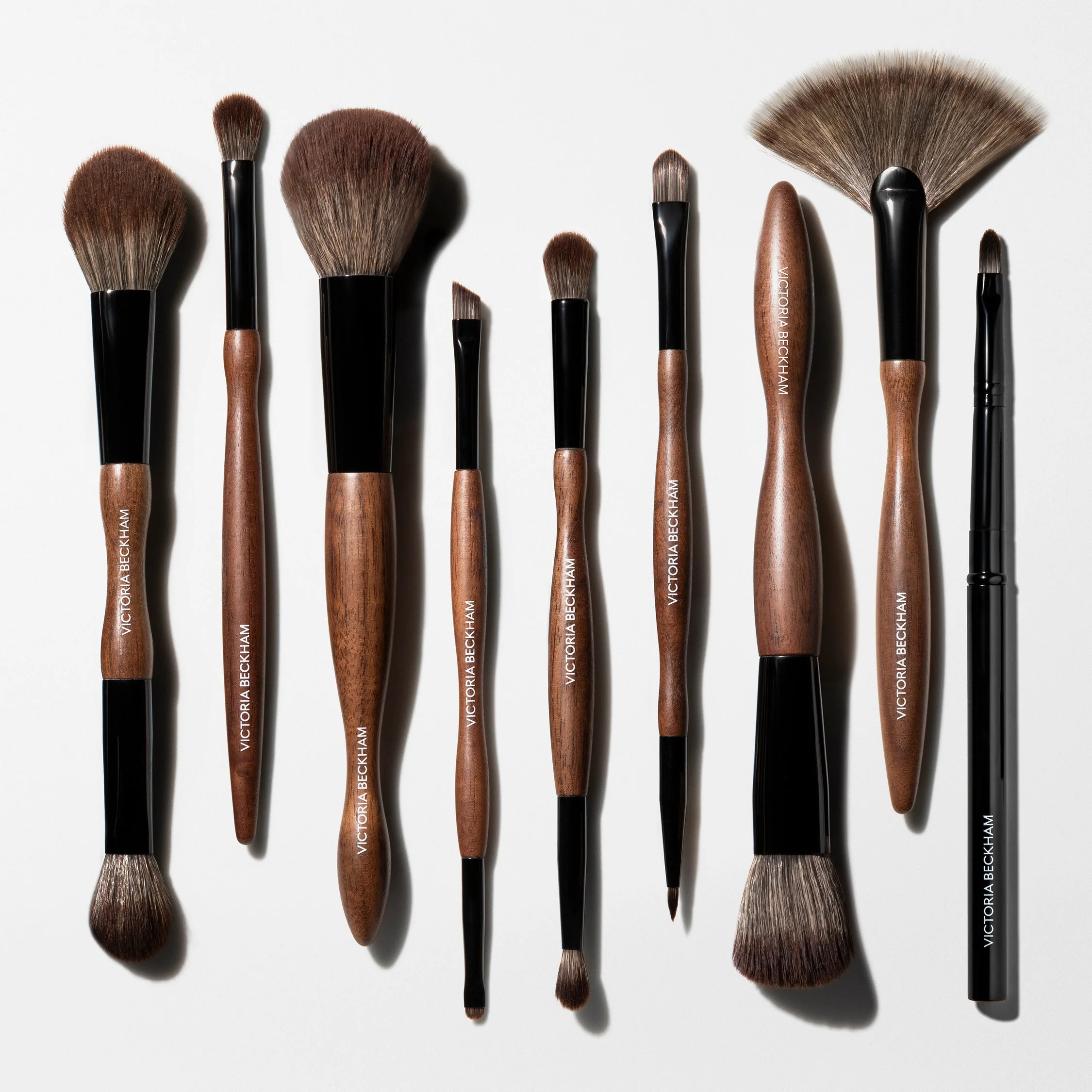 30. Detailed Lip Brush - Image 11